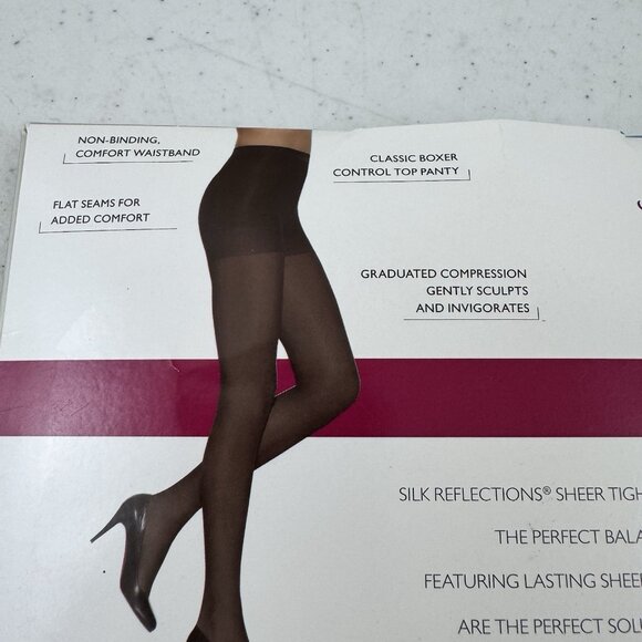 HANES Silk Reflections Control Top Pantyhose Sz AB Color Gentlebrown - Picture 8 of 8